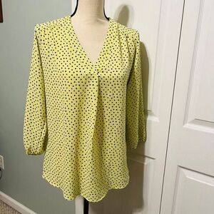 JON & ANNA Contemporary Womens Size Medium Yellow‎ Black Polka Dot Top